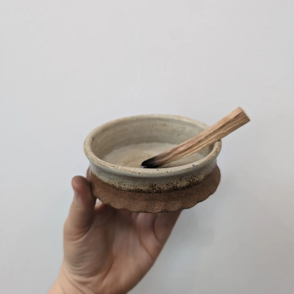 Ceramic dish